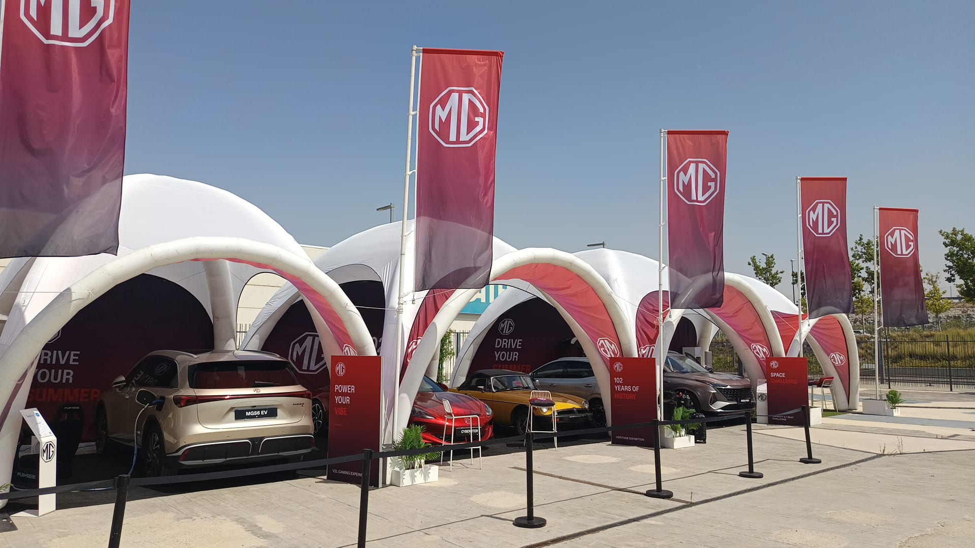 MG Roadshow